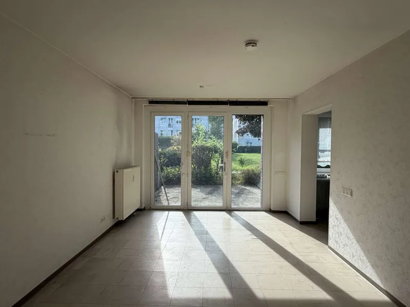 Barrierefreie Wohnung mit behindertengerechtem Duschbad und Wechselplatz! — photo 1